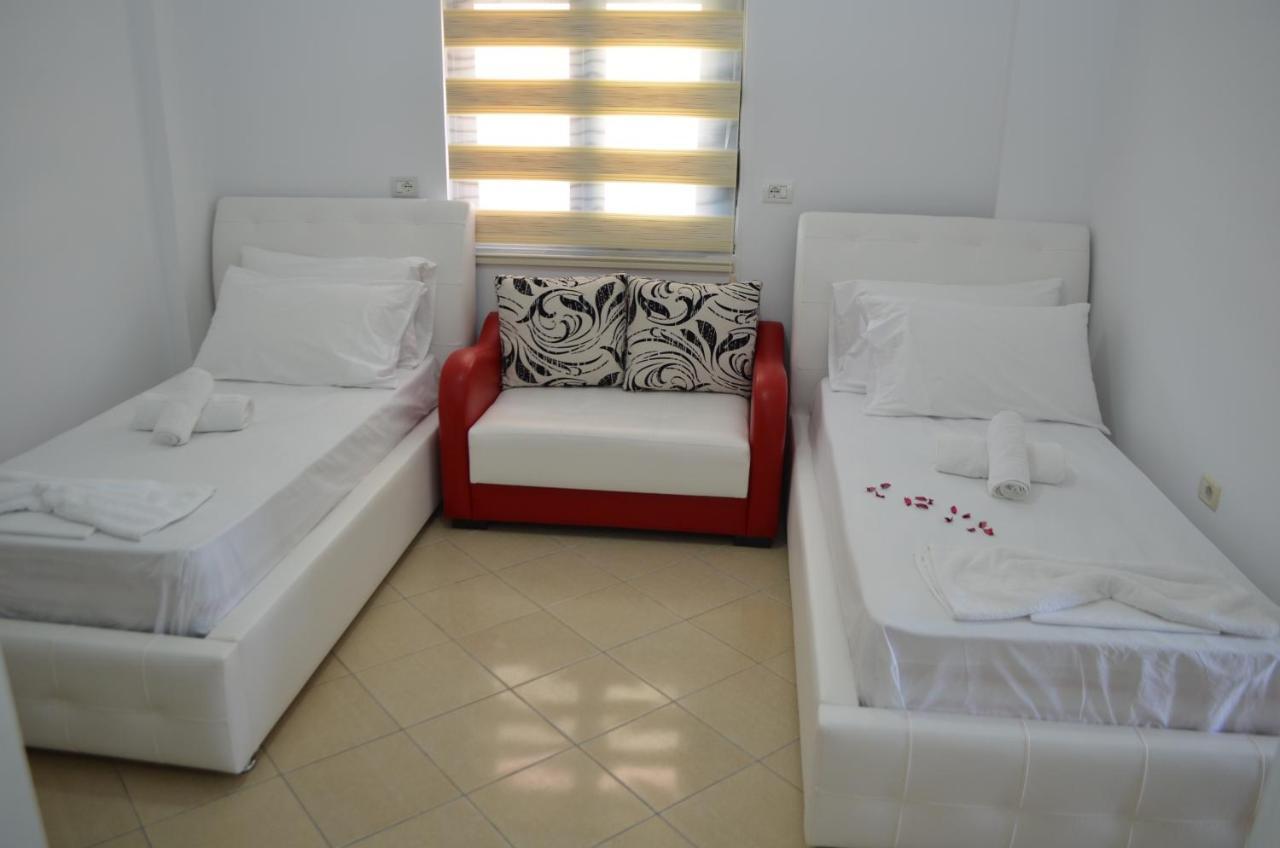 Noah Apartaments Sarande Exterior photo