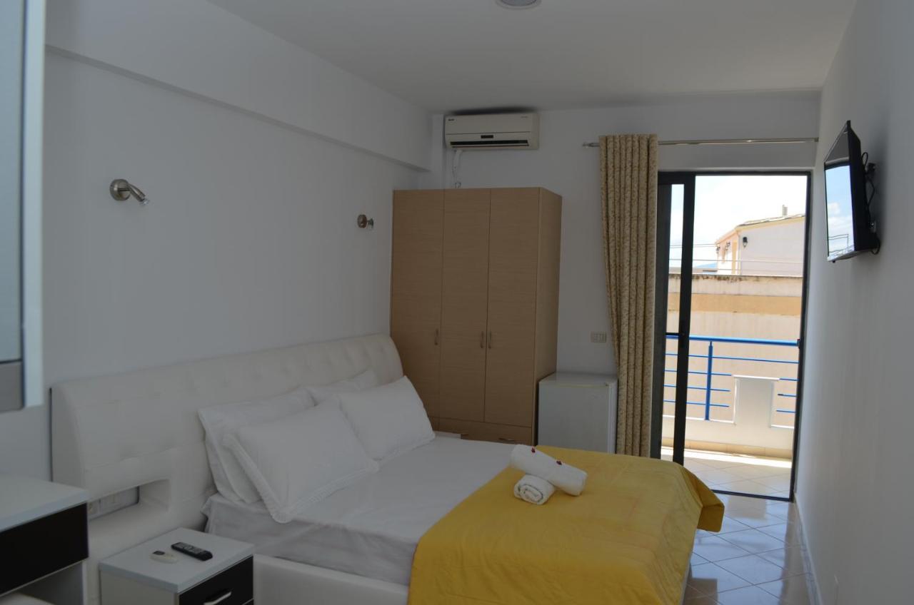 Noah Apartaments Sarande Exterior photo