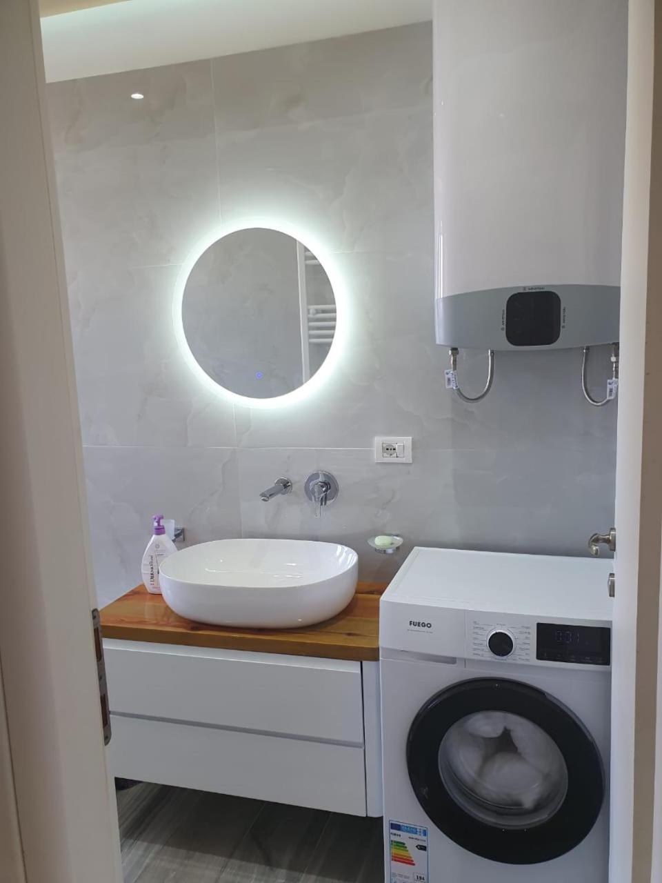 Noah Apartaments Sarande Exterior photo